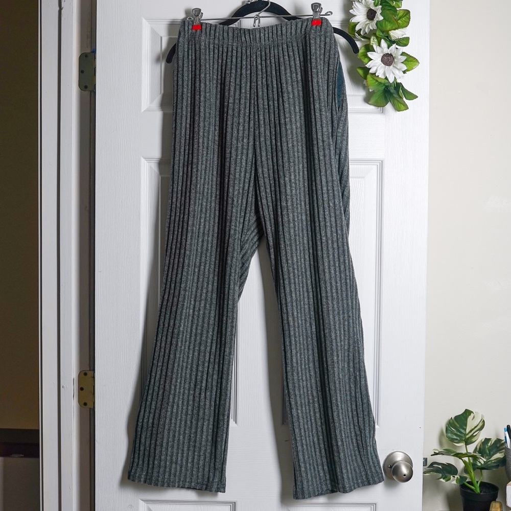 Rumia Lounge Pants Ribbed Green Wide Leg Pockets Stretchy Waist Women's L